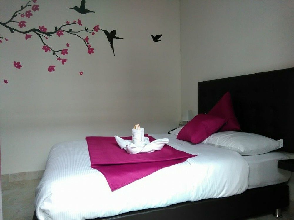 Imperio La 16 Hotel Перейра Екстериор снимка