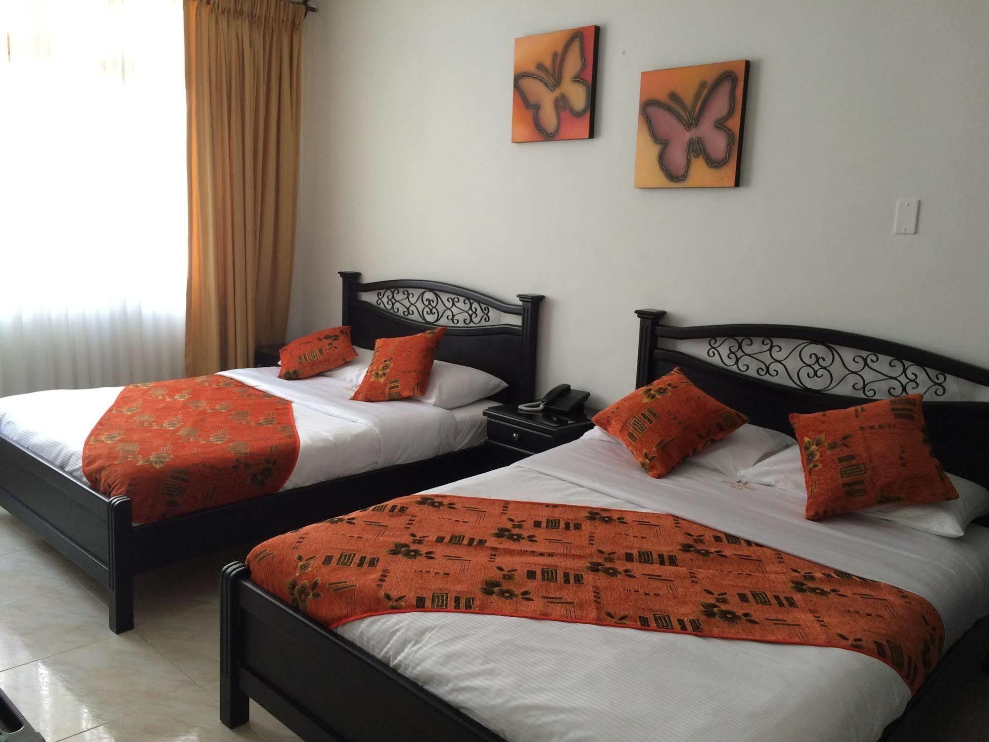 Imperio La 16 Hotel Перейра Екстериор снимка