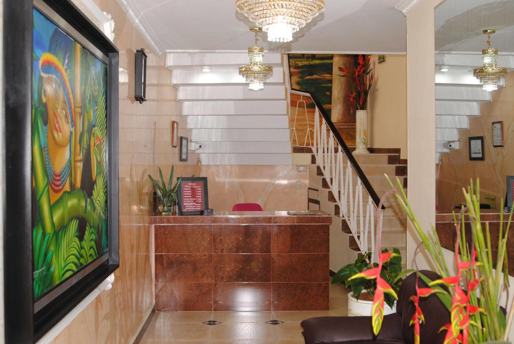 Imperio La 16 Hotel Перейра Екстериор снимка